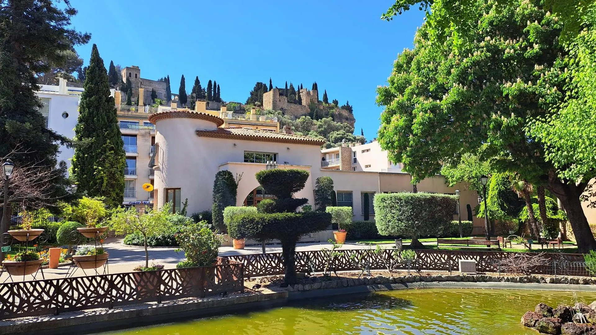 Superbe Appartement Piscine, Tennis, Vue Mer Et Decore Avec Gout Cassis 0*,  Frankrike